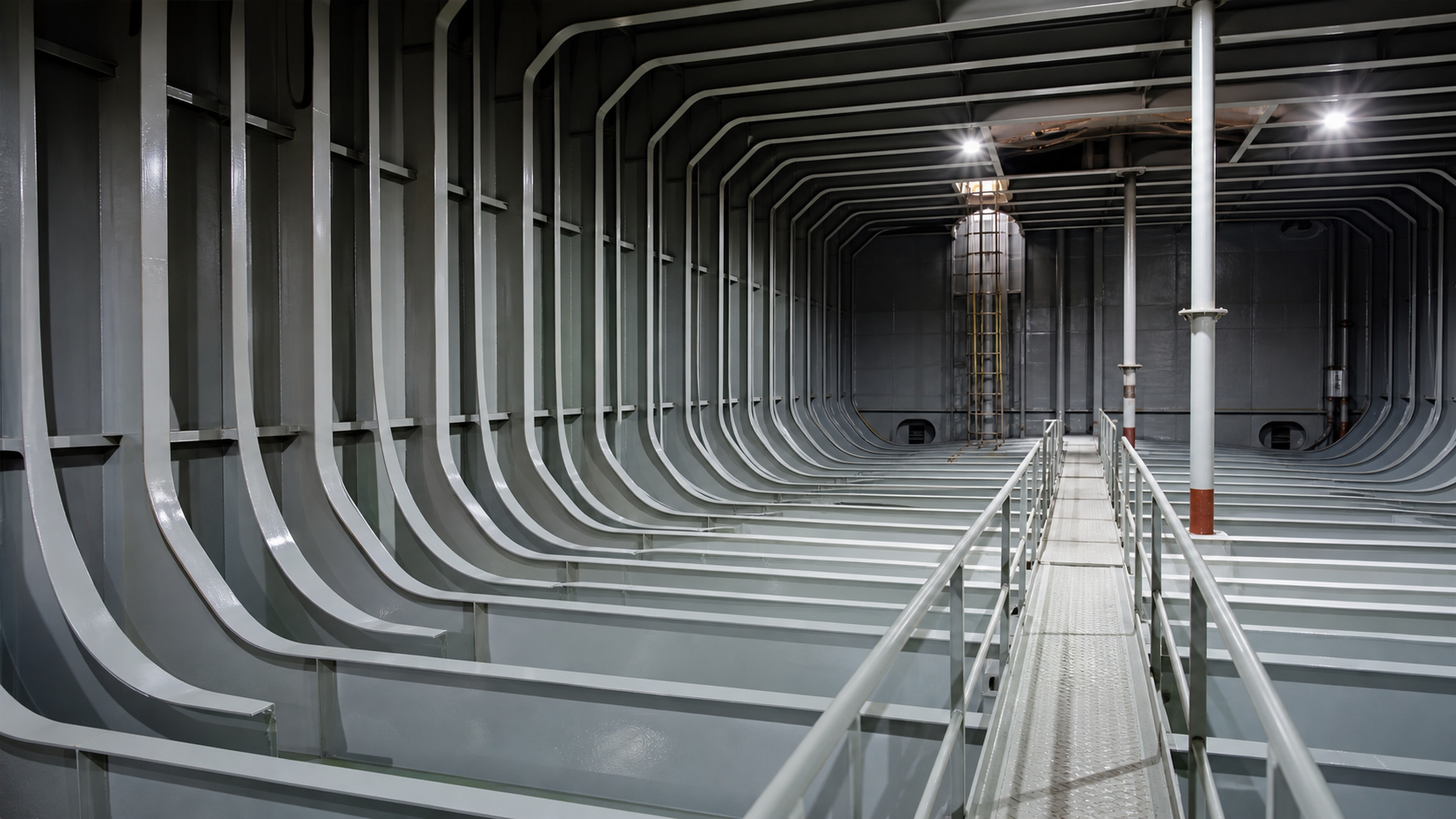 Ballast tanks and cargo holds